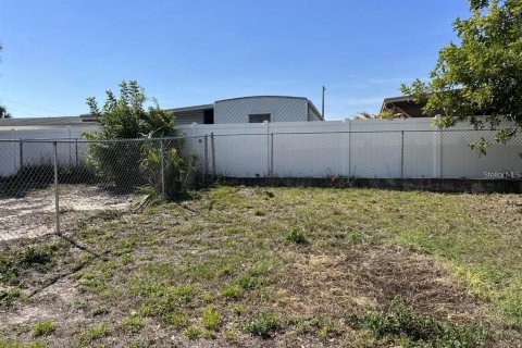 Casa en alquiler en Port Richey, Florida, 3 dormitorios, 112.04 m2 № 1908555 - foto 17