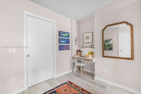 Copropriété à vendre à Miami, Floride: 2 chambres, 110.18 m2 № 1937949 - photo 4