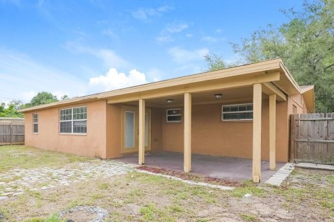 Villa ou maison à louer à New Port Richey, Floride: 3 chambres, 116.31 m2 № 2391132 - photo 16
