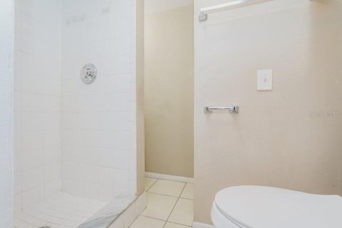 Villa ou maison à louer à New Port Richey, Floride: 3 chambres, 116.31 m2 № 2391132 - photo 14