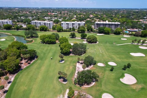 Villa ou maison à vendre à Boca Raton, Floride: 4 chambres, 320.88 m2 № 1141350 - photo 1