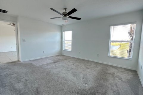 House in Wimauma, Florida 4 bedrooms, 171.03 sq.m. № 2115320 - photo 12