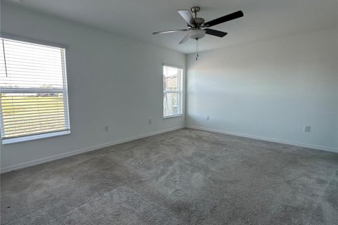 House in Wimauma, Florida 4 bedrooms, 171.03 sq.m. № 2115320 - photo 11