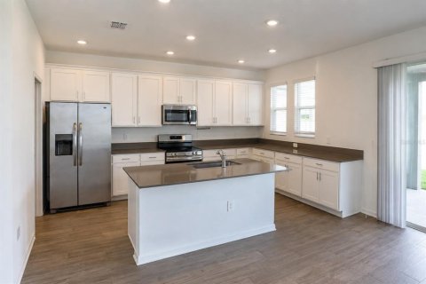 Купить виллу или дом в Клермон, Флорида 8 комнат, 258.36м2, № 2306543 - фото 25