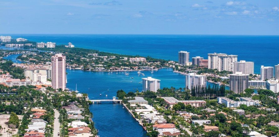 Villa ou maison à Boca Raton, Floride 4 chambres, 400.59 m2 № 1209286
