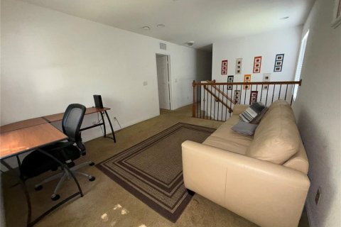 Townhouse in Fort Myers, Florida 3 bedrooms, 180.04 sq.m. № 1905329 - photo 18