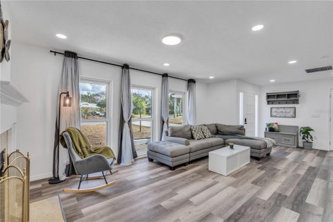 Casa en alquiler en Bradenton, Florida, 4 dormitorios, 186.83 m2 № 917931 - foto 3