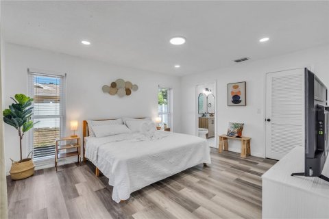 Casa en alquiler en Bradenton, Florida, 4 dormitorios, 186.83 m2 № 917931 - foto 7