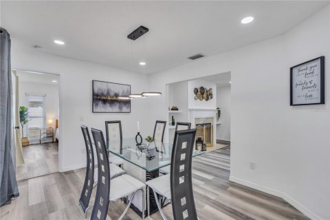 Casa en alquiler en Bradenton, Florida, 4 dormitorios, 186.83 m2 № 917931 - foto 6
