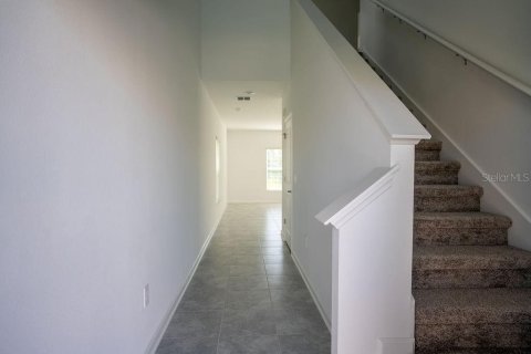 Casa en alquiler en Davenport, Florida, 4 dormitorios, 179.39 m2 № 1918307 - foto 12