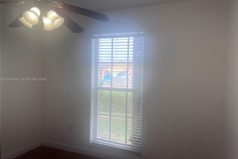 Casa en alquiler en Homestead, Florida, 3 dormitorios, 132.85 m2 № 2044581 - foto 28