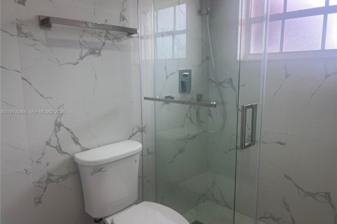 Casa en alquiler en Homestead, Florida, 3 dormitorios, 132.85 m2 № 2044581 - foto 23