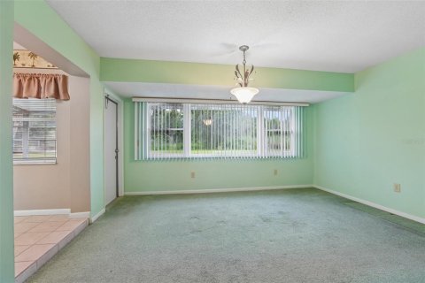 Villa ou maison à vendre à Sun City Center, Floride: 2 chambres, 127.18 m2 № 2398645 - photo 9