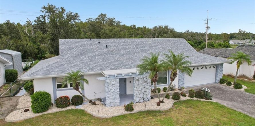 Villa ou maison à Sun City Center, Floride 2 chambres, 127.18 m2 № 2398645
