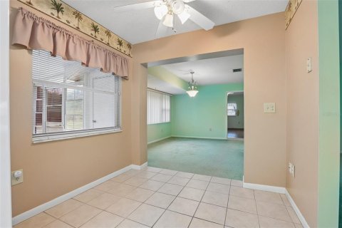 Villa ou maison à vendre à Sun City Center, Floride: 2 chambres, 127.18 m2 № 2398645 - photo 15