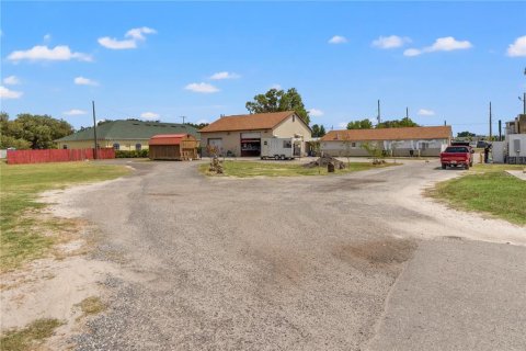 Commercial property in Bushnell, Florida 353.96 sq.m. № 528253 - photo 8