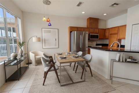 Copropriété à vendre à Lakeland, Floride: 3 chambres, 173.08 m2 № 2396691 - photo 4