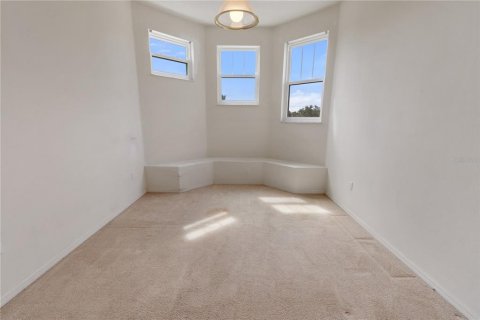 Copropriété à vendre à Lakeland, Floride: 3 chambres, 173.08 m2 № 2396691 - photo 12