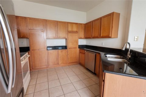 Copropriété à vendre à Lakeland, Floride: 3 chambres, 173.08 m2 № 2396691 - photo 14