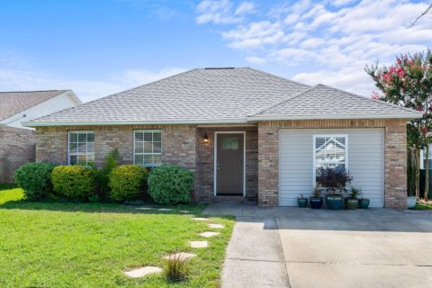 Casa en venta en Destin, Florida, 3 dormitorios, 130.16 m2 № 562557 - foto 1