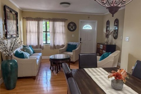 Villa ou maison à vendre à Miami, Floride: 3 chambres, 111.48 m2 № 1973550 - photo 6