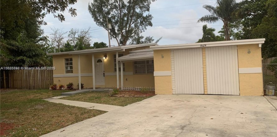 Villa ou maison à Pompano Beach, Floride 3 chambres, 127 m2 № 1797050