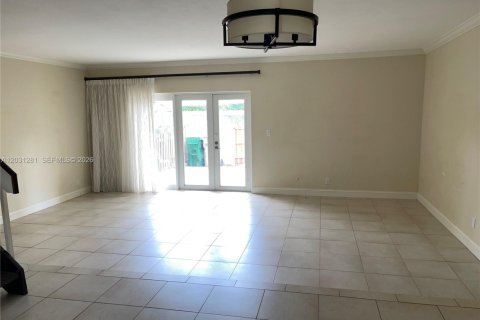 Adosado en alquiler en Davie, Florida, 3 dormitorios, 153.29 m2 № 2086280 - foto 6