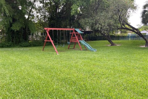 Adosado en alquiler en Davie, Florida, 3 dormitorios, 153.29 m2 № 2086280 - foto 23