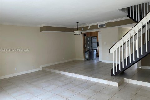 Adosado en alquiler en Davie, Florida, 3 dormitorios, 153.29 m2 № 2086280 - foto 5