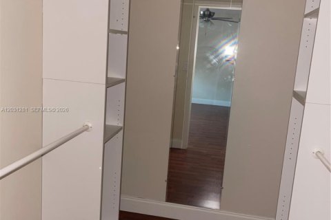 Adosado en alquiler en Davie, Florida, 3 dormitorios, 153.29 m2 № 2086280 - foto 14