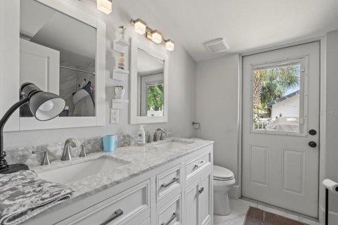 Villa ou maison à vendre à Saint Petersburg, Floride: 3 chambres, 113.81 m2 № 1913372 - photo 28