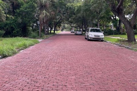 Villa ou maison à vendre à Saint Petersburg, Floride: 3 chambres, 113.81 m2 № 1913372 - photo 2