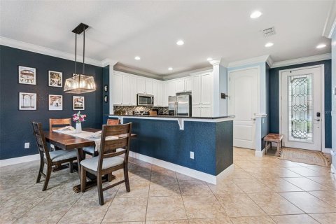 Townhouse in Orlando, Florida 3 bedrooms, 152.17 sq.m. № 2151547 - photo 8