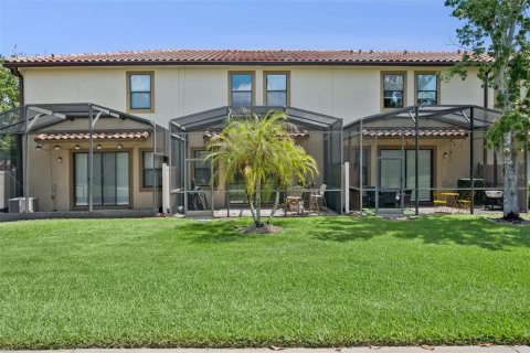 Townhouse in Orlando, Florida 3 bedrooms, 152.17 sq.m. № 2151547 - photo 23