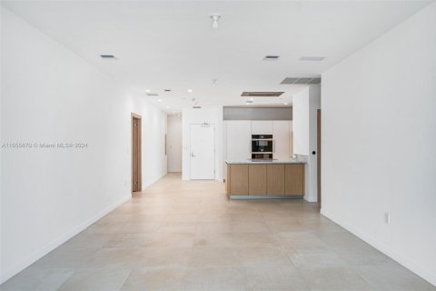 Condominio en venta en Bay Harbor Islands, Florida, 2 dormitorios, 175.49 m2 № 2076984 - foto 9