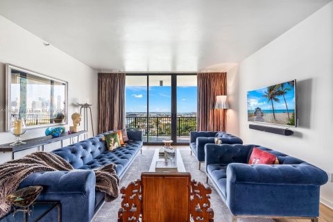 Condo in Miami, Florida, 3 bedrooms  № 1950099 - photo 22