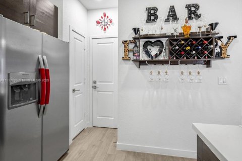 Adosado en venta en Homestead, Florida, 3 dormitorios, 132.66 m2 № 1961904 - foto 9