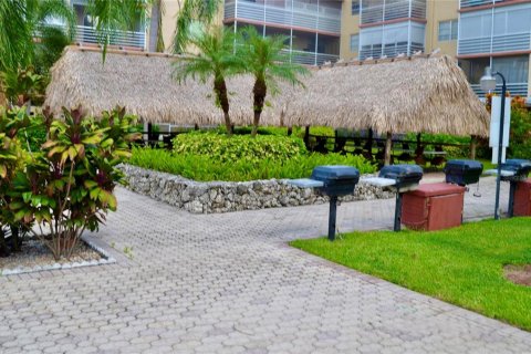 Studio in the Condo in Plantation, Florida  № 2167202 - photo 18
