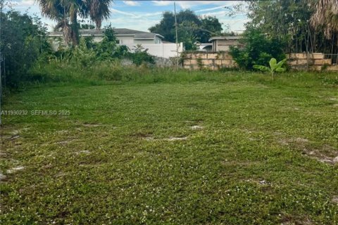 House in Fort Lauderdale, Florida 3 bedrooms, 86.96 sq.m. № 2034209 - photo 7