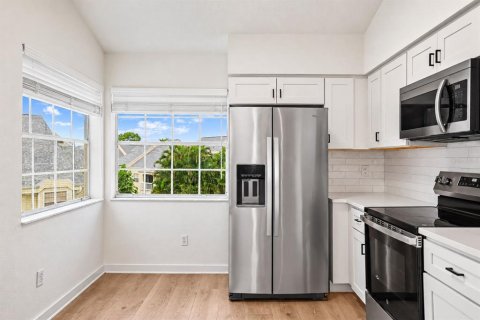 Copropriété à vendre à Saint Petersburg, Floride: 2 chambres, 92.9 m2 № 2415016 - photo 5