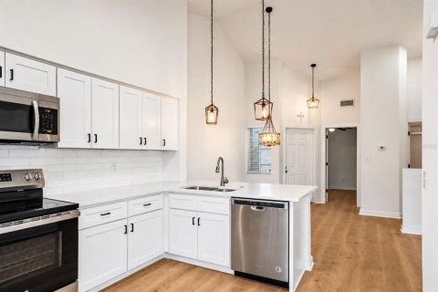 Copropriété à vendre à Saint Petersburg, Floride: 2 chambres, 92.9 m2 № 2415016 - photo 6