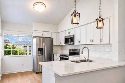 Copropriété à vendre à Saint Petersburg, Floride: 2 chambres, 92.9 m2 № 2415016 - photo 2
