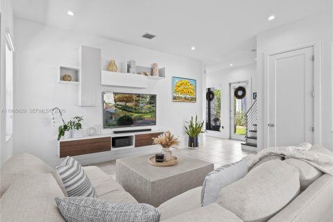 Villa ou maison à vendre à Doral, Floride: 4 chambres, 199.55 m2 № 2047950 - photo 18