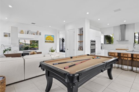 Villa ou maison à vendre à Doral, Floride: 4 chambres, 199.55 m2 № 2047950 - photo 20