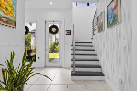 Villa ou maison à vendre à Doral, Floride: 4 chambres, 199.55 m2 № 2047950 - photo 15