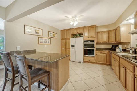 House in Sarasota, Florida 3 bedrooms, 184.69 sq.m. № 2137116 - photo 20
