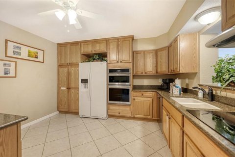 House in Sarasota, Florida 3 bedrooms, 184.69 sq.m. № 2137116 - photo 19