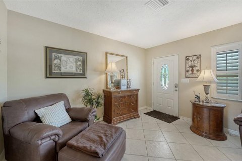 House in Sarasota, Florida 3 bedrooms, 184.69 sq.m. № 2137116 - photo 12