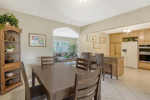 House in Sarasota, Florida 3 bedrooms, 184.69 sq.m. № 2137116 - photo 14
