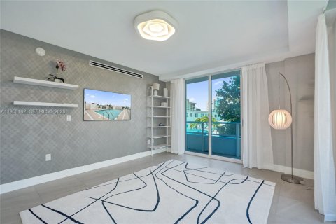 Снять в аренду кондоминиум в Бей-Харбор-Айлендс, Флорида 3 спальни, 161.56м2, № 2005767 - фото 28